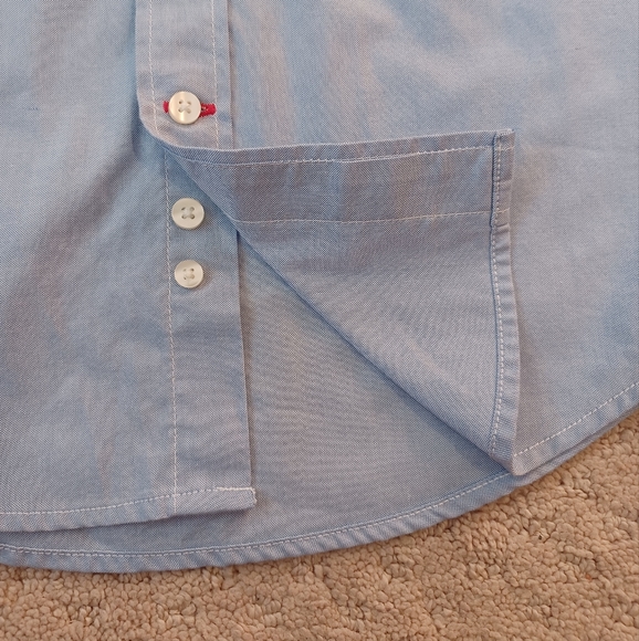 Boy's Tommy Hilfiger Oxford Button Down Shirt - Light Blue (Size 10) - Picture 3 of 5